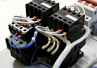 Фотография товара 'Texenergo Блок управления АД с к/з ротором Б5430-2874-УХЛ4 IP00 Т.р.4-6,0А SBU5430-2801'